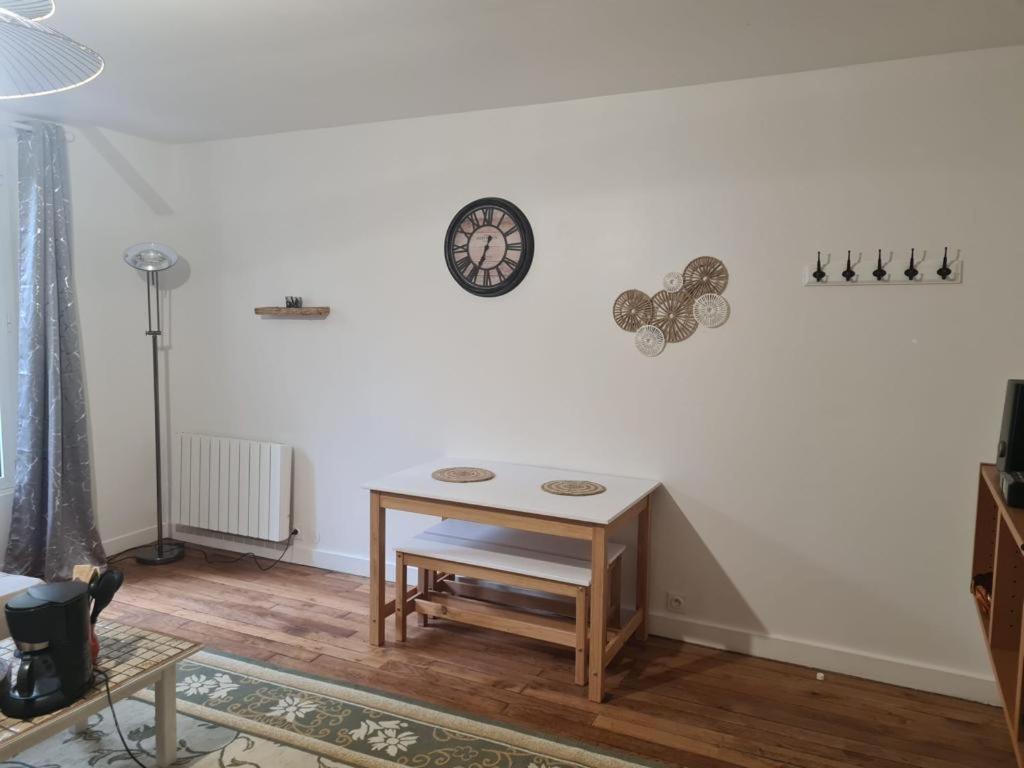Appartement Saint Ouen 45M2 Ngoại thất bức ảnh